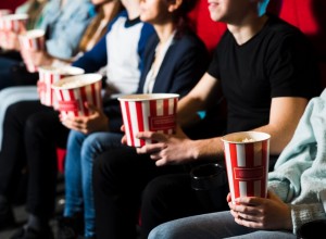 Топ-10 российских фильмов февраля в кинотеатрах России