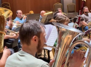 Государственный Кремлёвский оркестр сыграл вместе с  нейросетями Баха