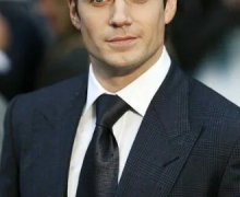 Топ-10 самых красивых женщин и мужчин в мире согласно науке