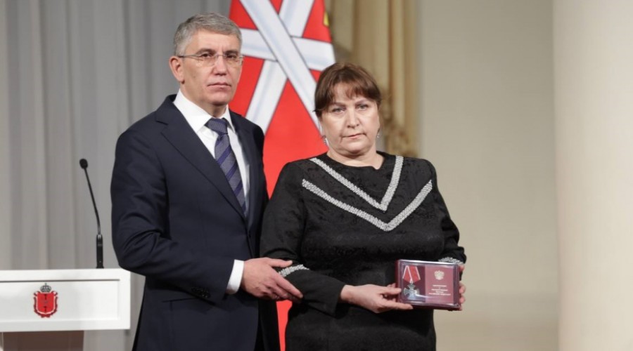  Губернатор Тульской области вручил госнаграды