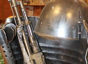 Скульптура из зоны СВО попала в коллекцию Тульского музея оружия 