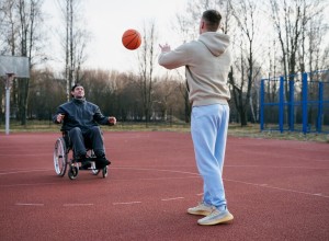 В Туле проводят набор на бесплатные секции для детей с ОВЗ и героев СВО