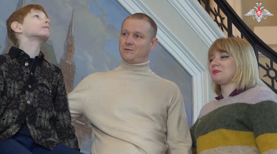 Министр обороны осуществил мечту маленького туляка, отправив его в Санкт-Петербург