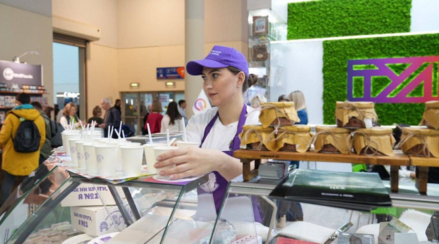 Тульские предприниматели участвуют в выставке «Продэко»