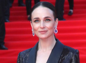 Президент РФ Владимир Путин наградил Снаткину, Миллиоти и Вальса