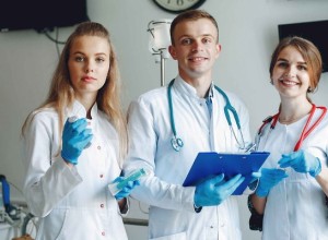 Выпускников медвузов обяжут проходить отработку или выплачивать штраф