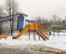 Жителям аварийных домов посёлка Ленинский вручили новые квартиры 