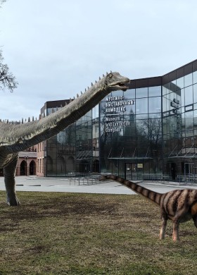 «Песковские динозавры и их окружение»